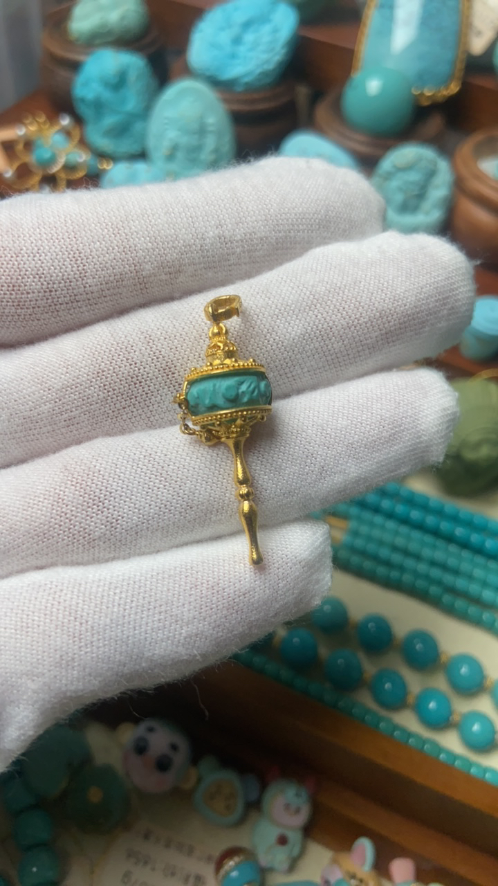 原矿绿松石镶嵌吊坠