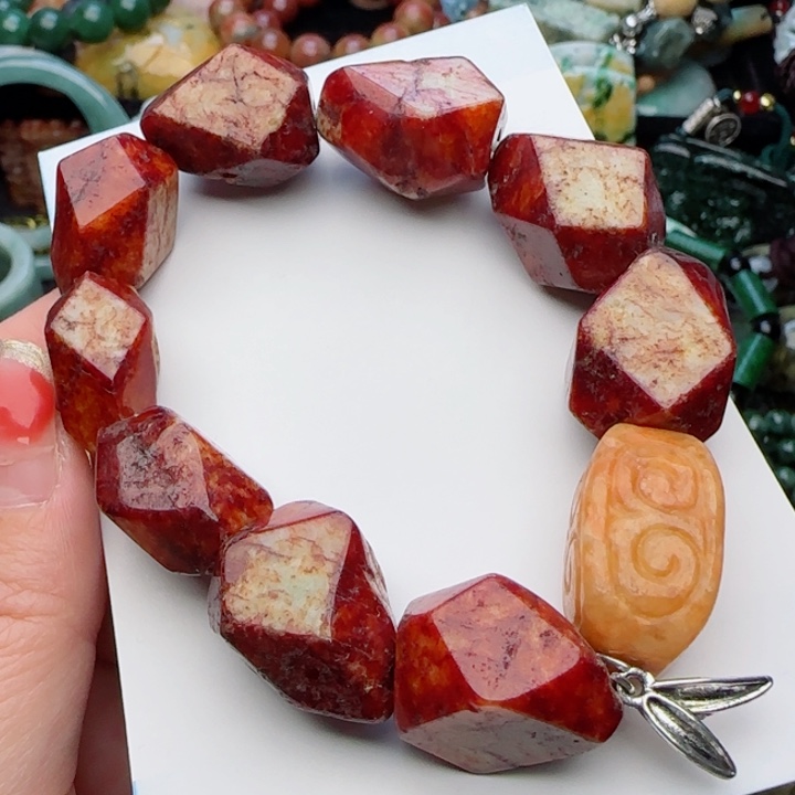 翡翠颈饰未镶嵌天然A货68