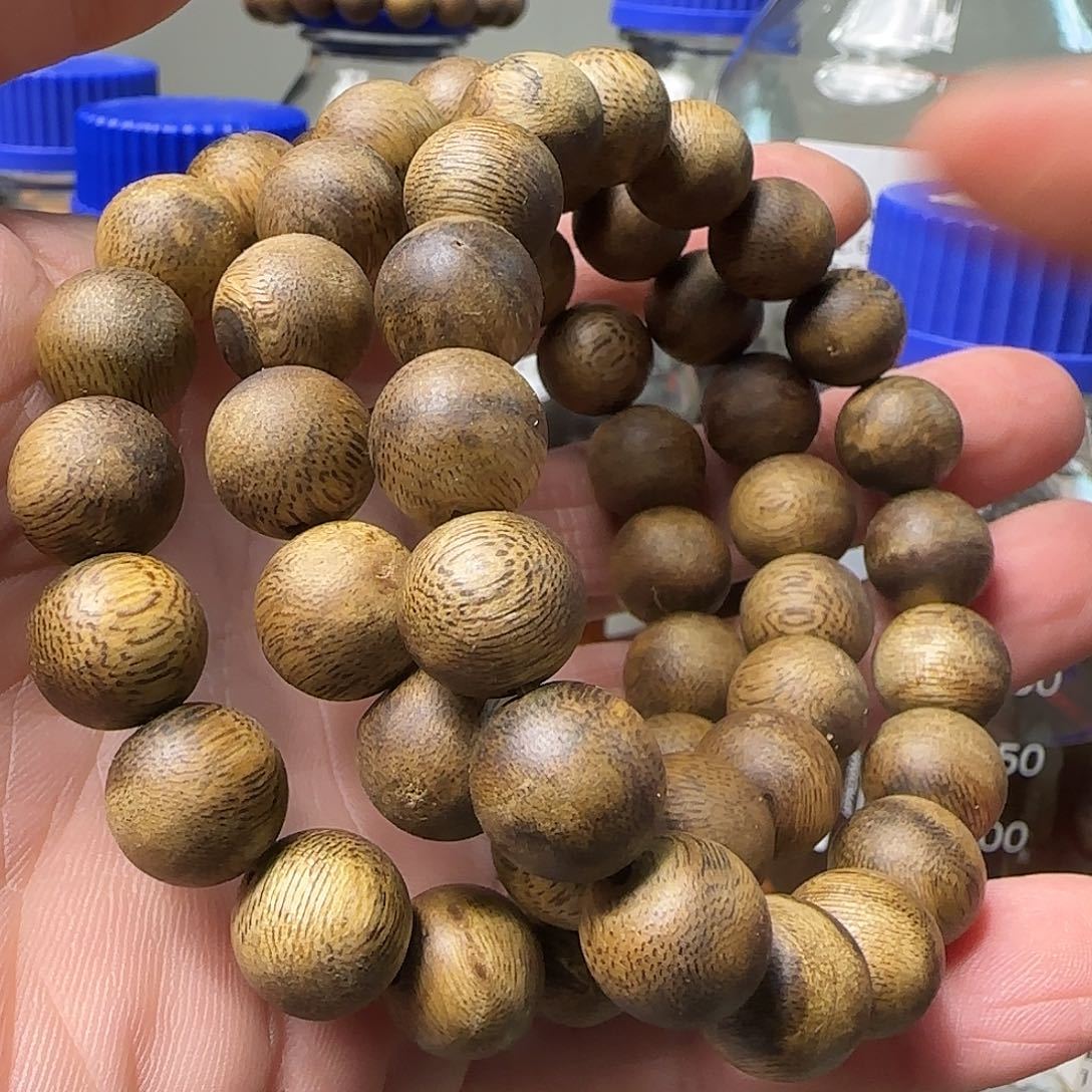 沉香木手串香霸1.2圆珠