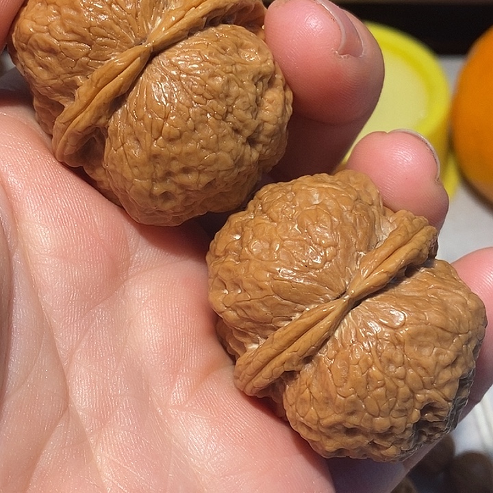 文玩核桃把件88877888888