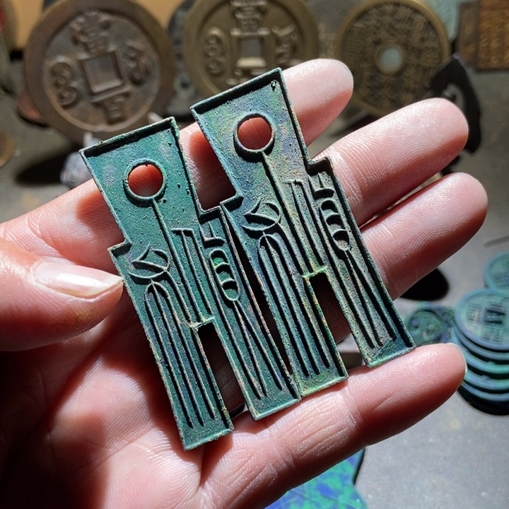 铜现代工艺品防制品