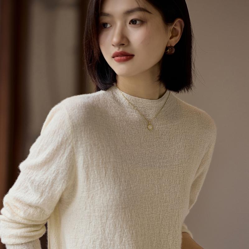 亲肤针织半高领常规款薄款衫纯色女款羊绒衫