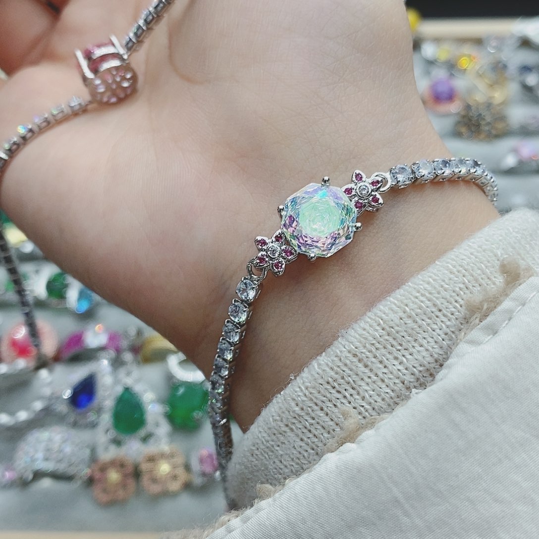 【闪购商品】托帕石耳饰银S925镶嵌