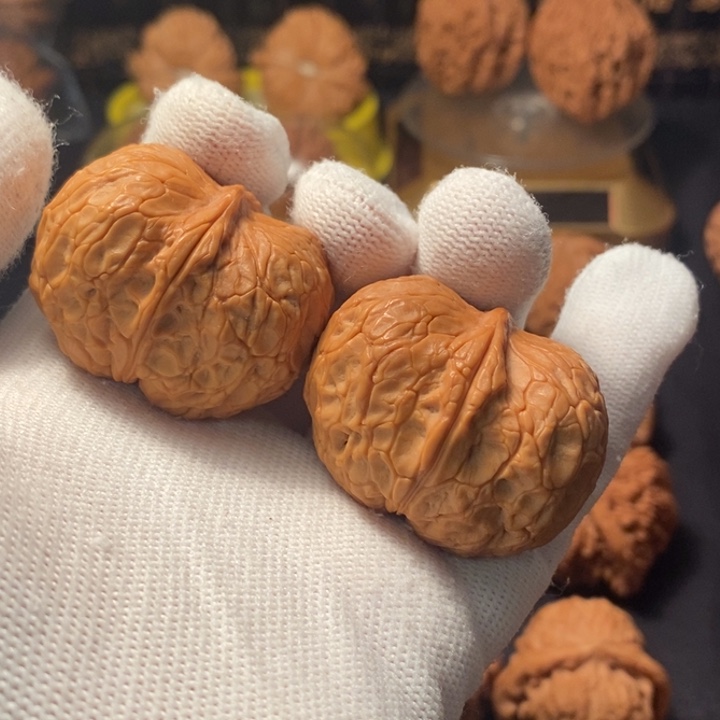 文玩核桃吊坠40云铁