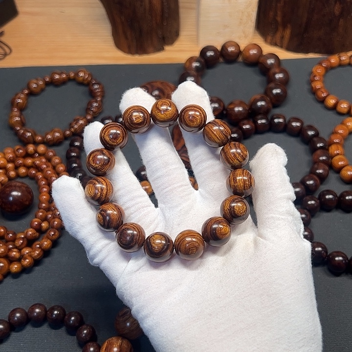 沙漠铁木1.5眼镜高串