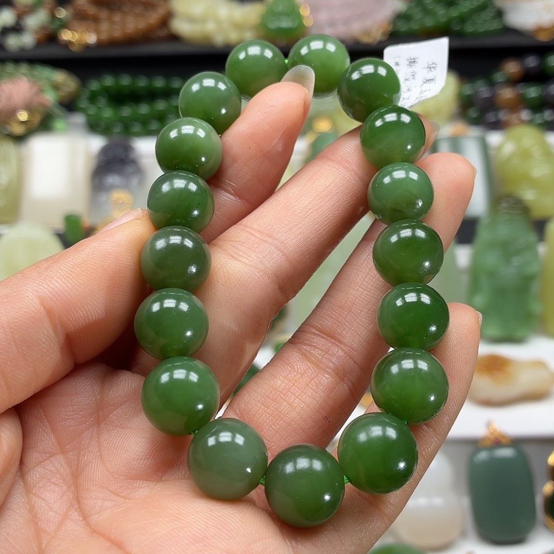 和田玉未镶嵌颈饰12