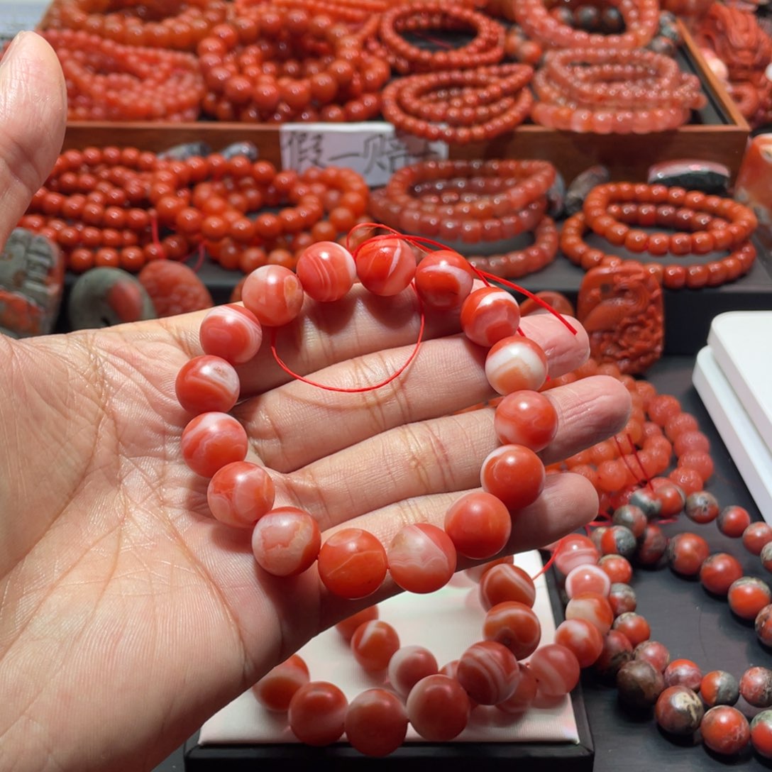 南红玛瑙手链未镶嵌