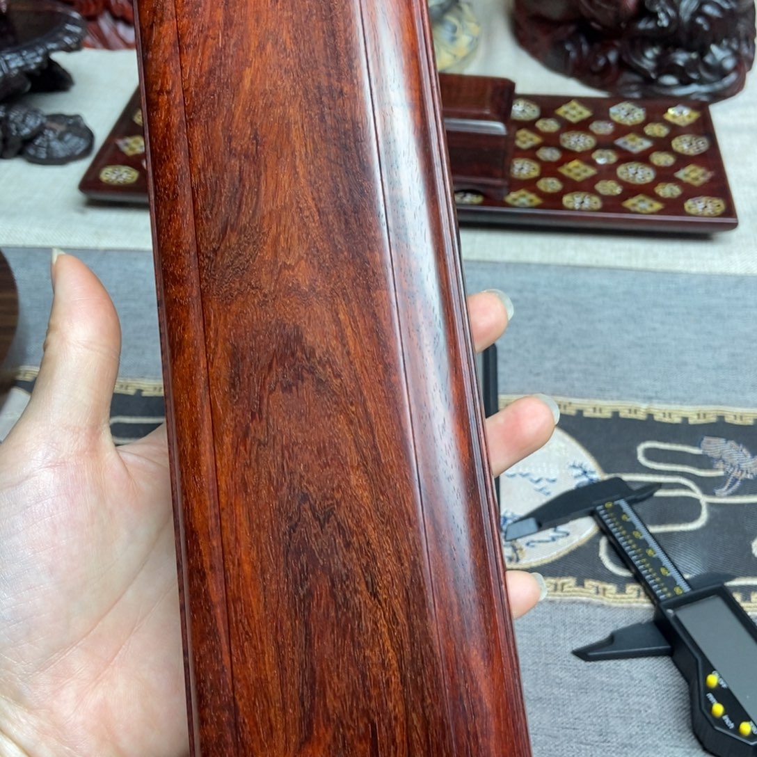 听***雲檀香紫檀（小叶紫檀）