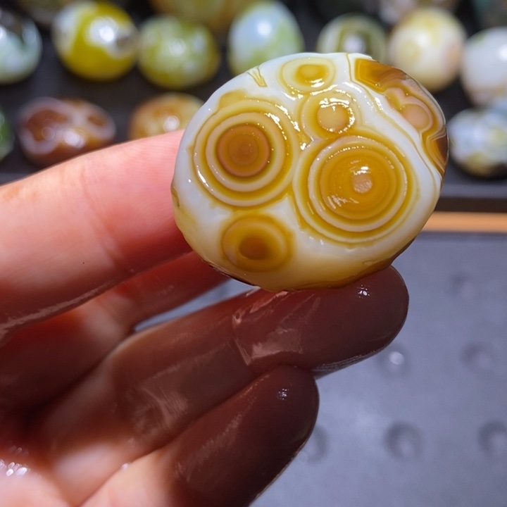 未镶嵌玛瑙/玉髓珠宝半成品93