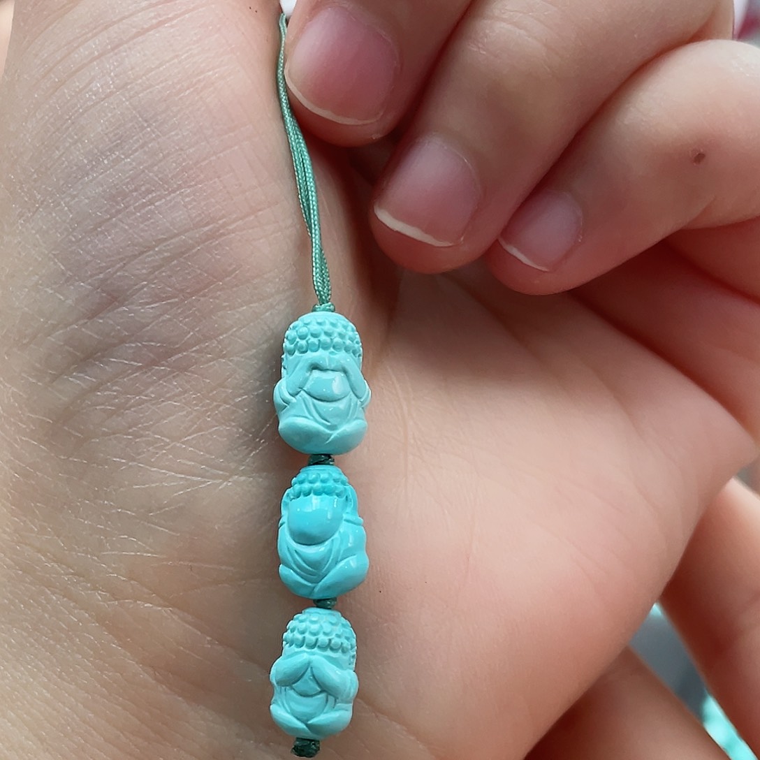 绿松石颈饰未镶嵌