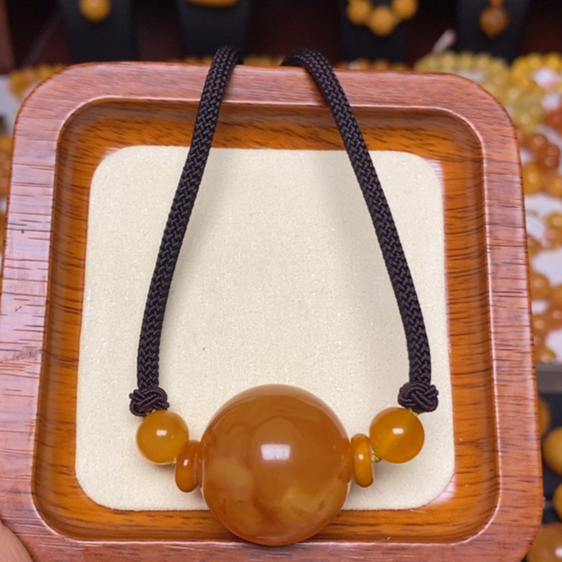 【闪购商品】蜜蜡颈饰未镶嵌项链