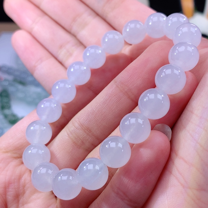 翡翠手链未镶嵌翡翠