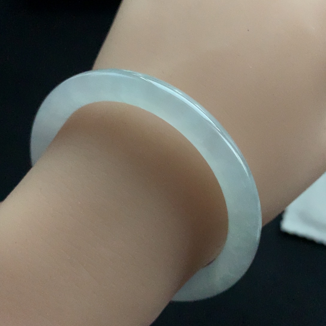 翡翠未镶嵌手镯6号53圆