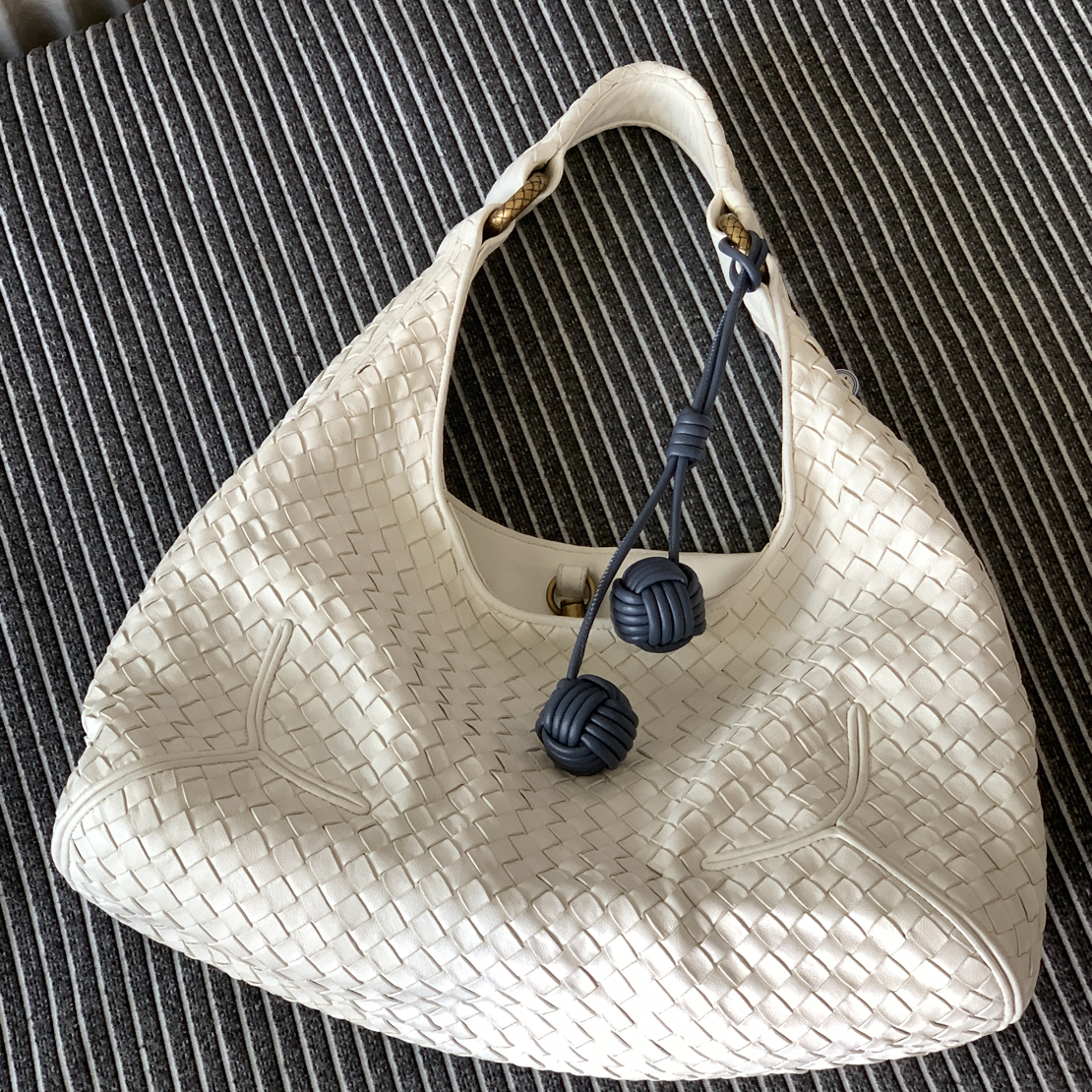 95新 BOTTEGA VENETA/葆蝶家 白色编织hobo腋下包
