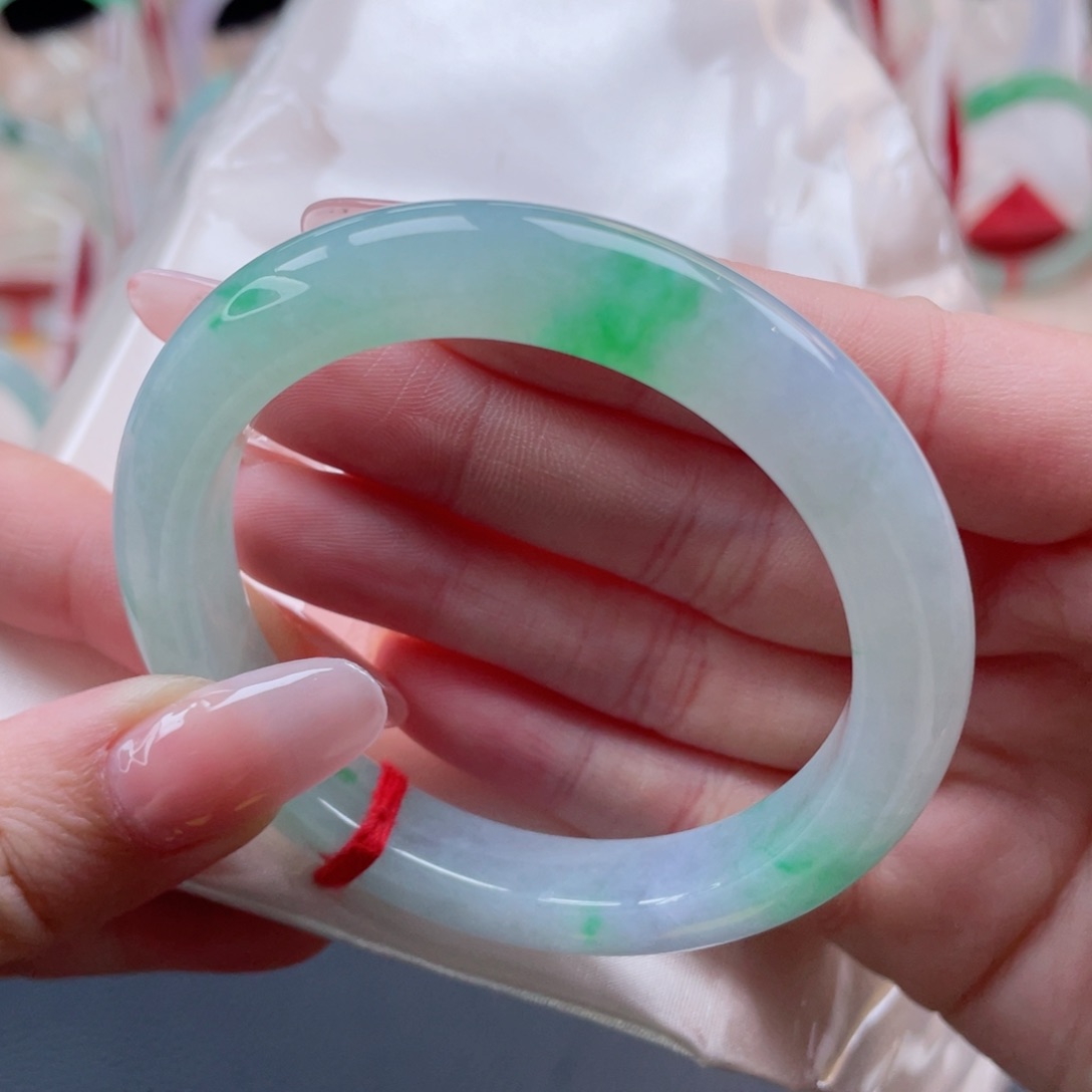 未镶嵌手镯翡翠53.1白底飘阳绿 精致感显眼包 41号