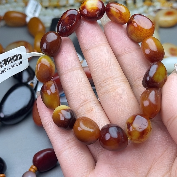 和田玉（糖玉）未镶嵌手链