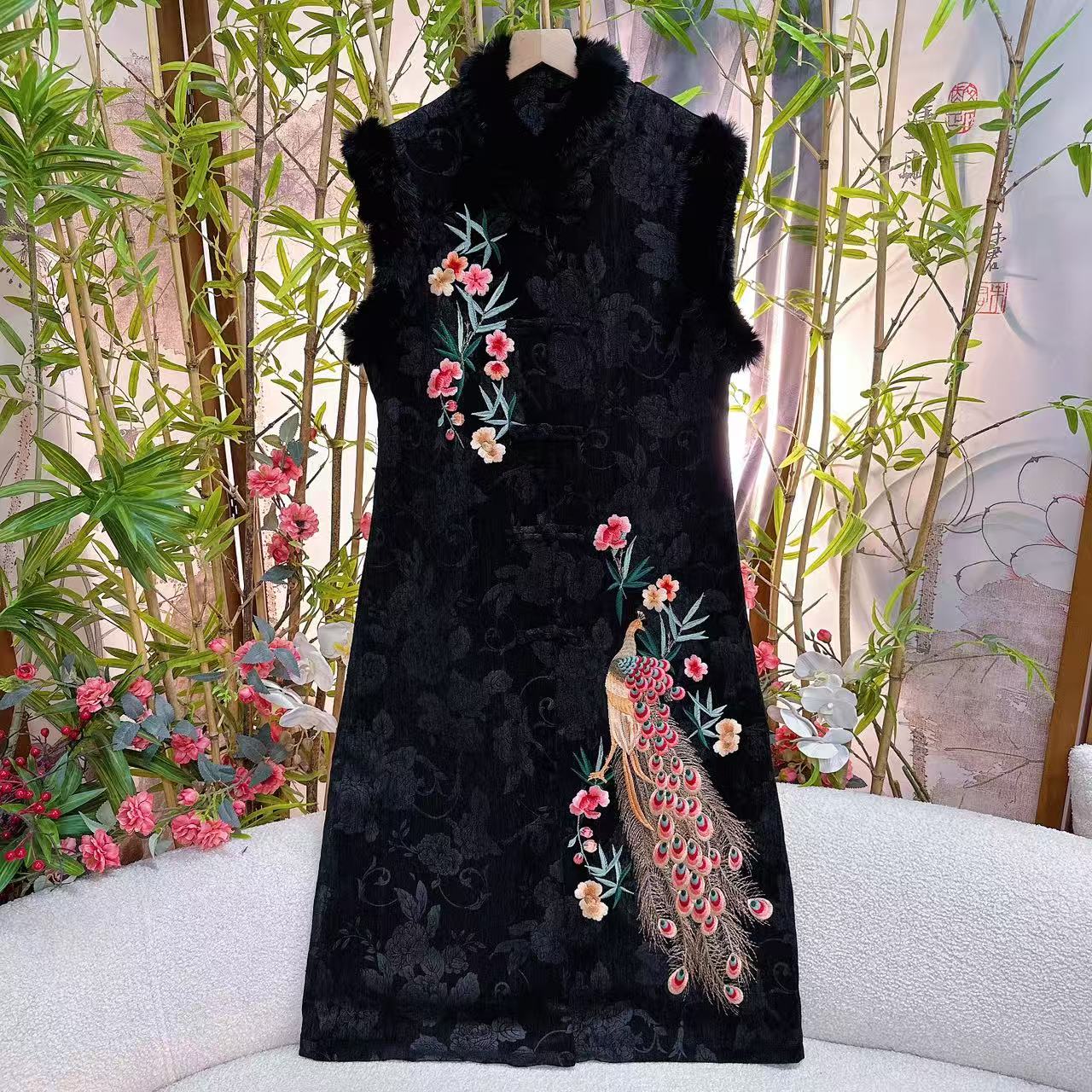  民族风国风立领提花刺绣手工盘扣长款加棉加厚秋冬百搭马甲8176