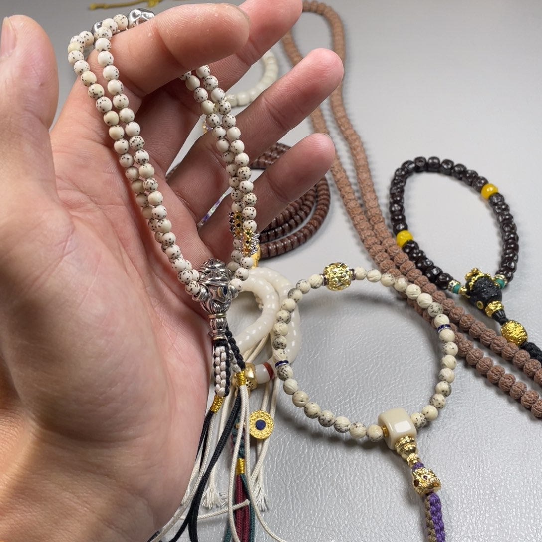 吊坠星月菩提。。。。。。。。。。