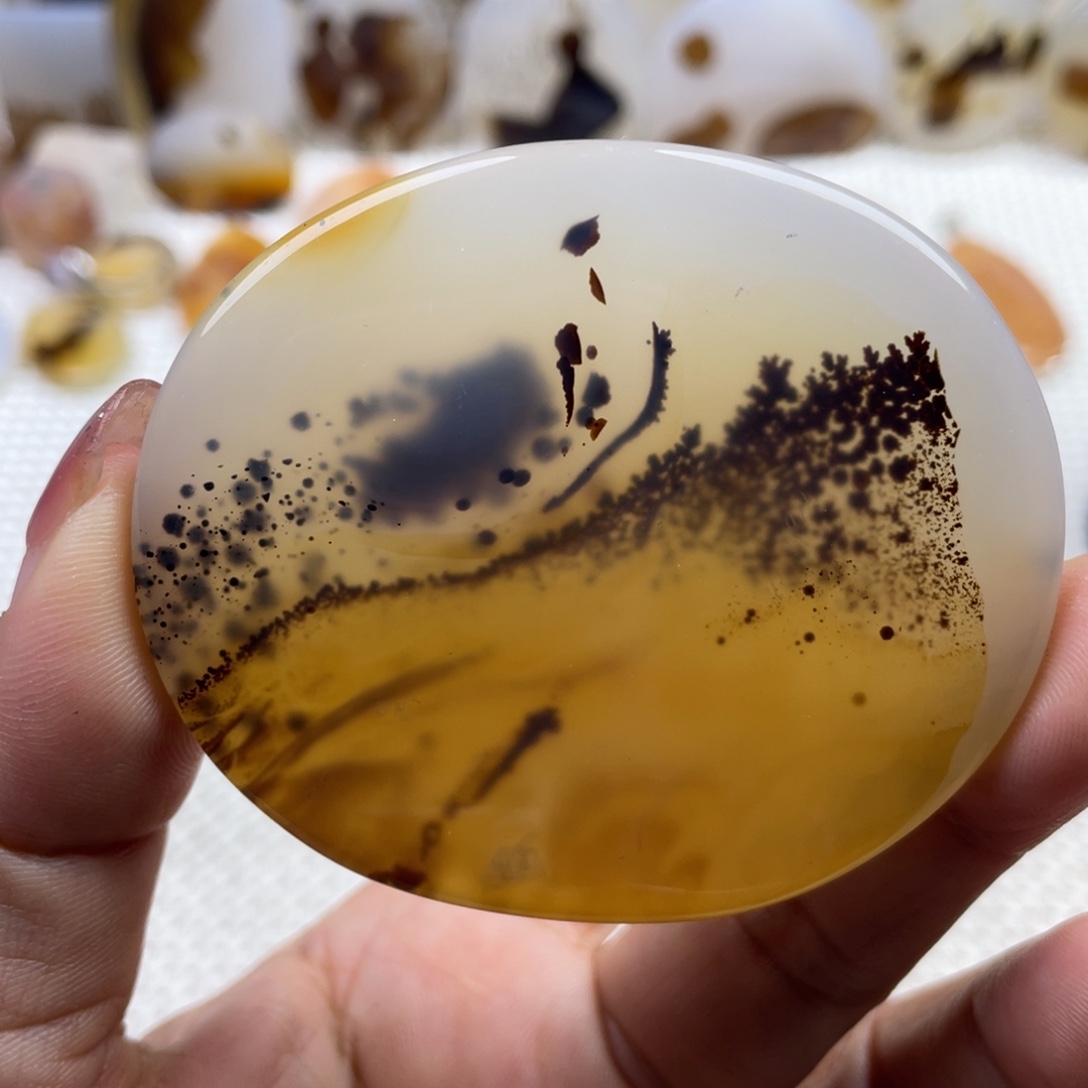 玛瑙/玉髓未镶嵌颈饰