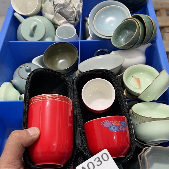 茶具默认微瑕瓷器、茶具、壶、摆件，介意勿拍 