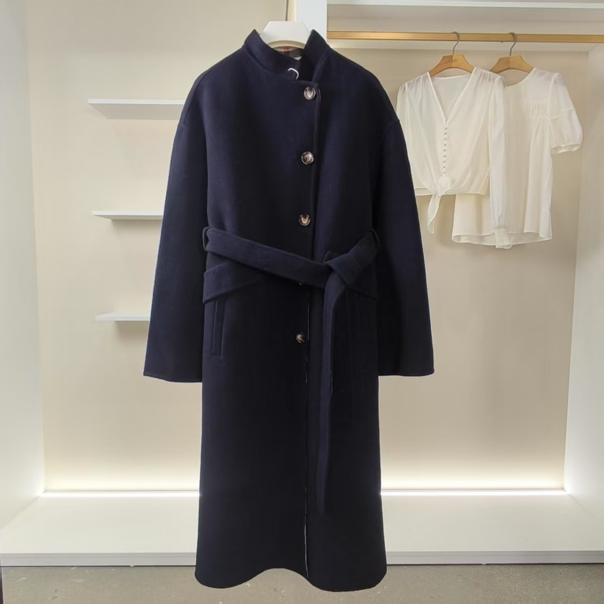 O-595 女装秋冬单排扣长款毛呢大衣藏蓝色