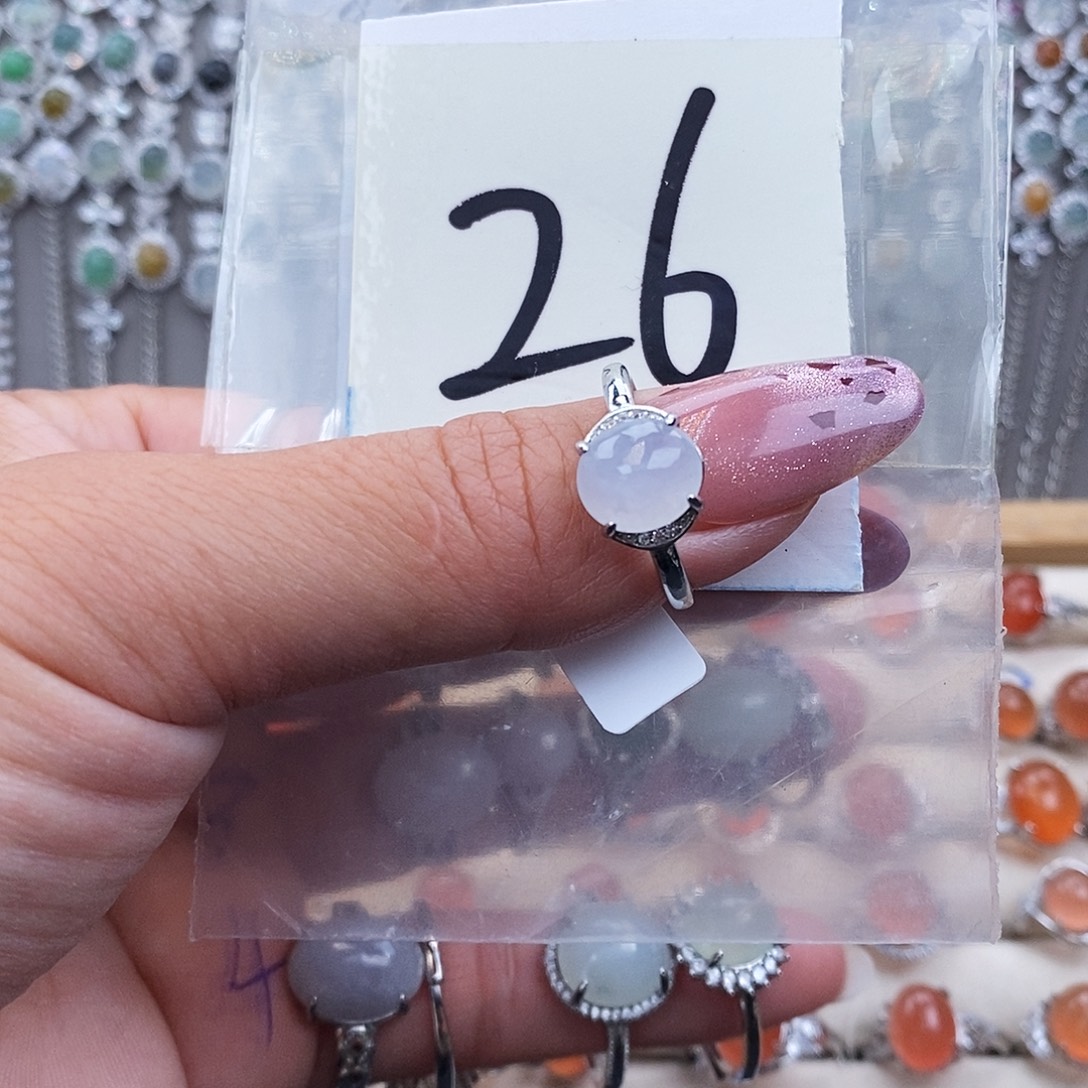 翡翠未镶嵌戒指缅甸