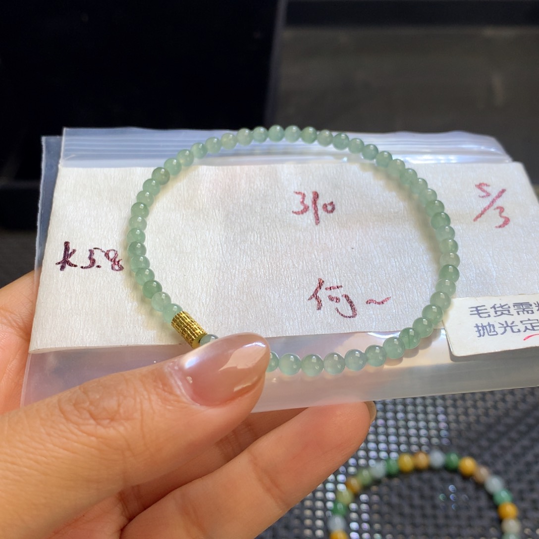 定制翡翠未镶嵌何*亮