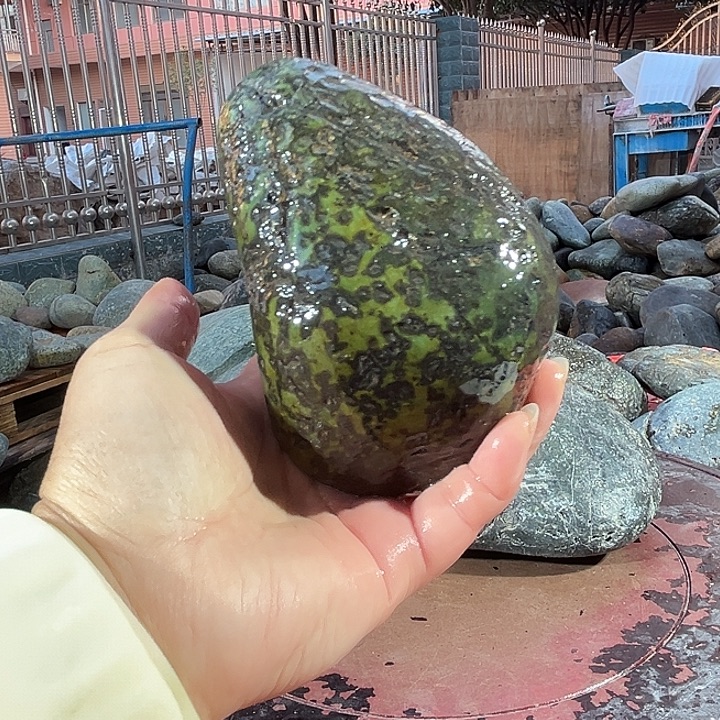 华***帝蛇纹石玉足银镶嵌藏玉药王石精美摆件