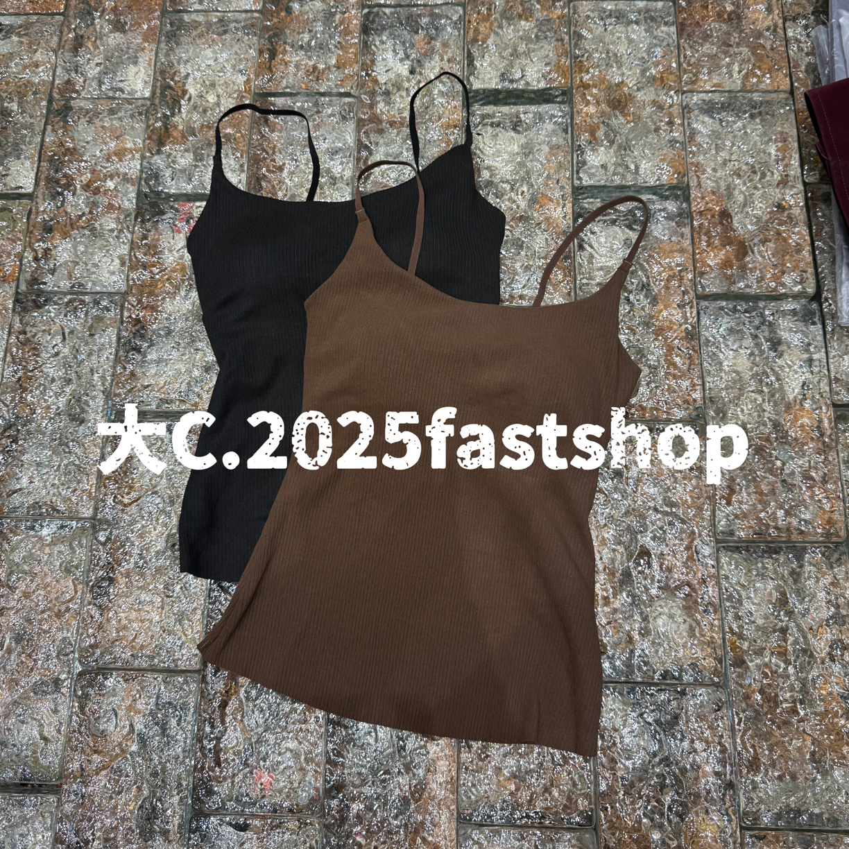 【CPL】秋冬磨毛外扩打底吊带背心（时间穿久了会毛哈哈，介意勿柏）