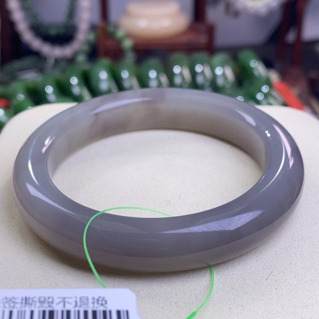 和田玉清货价高冰烟紫老矿料手镯56.5未镶嵌