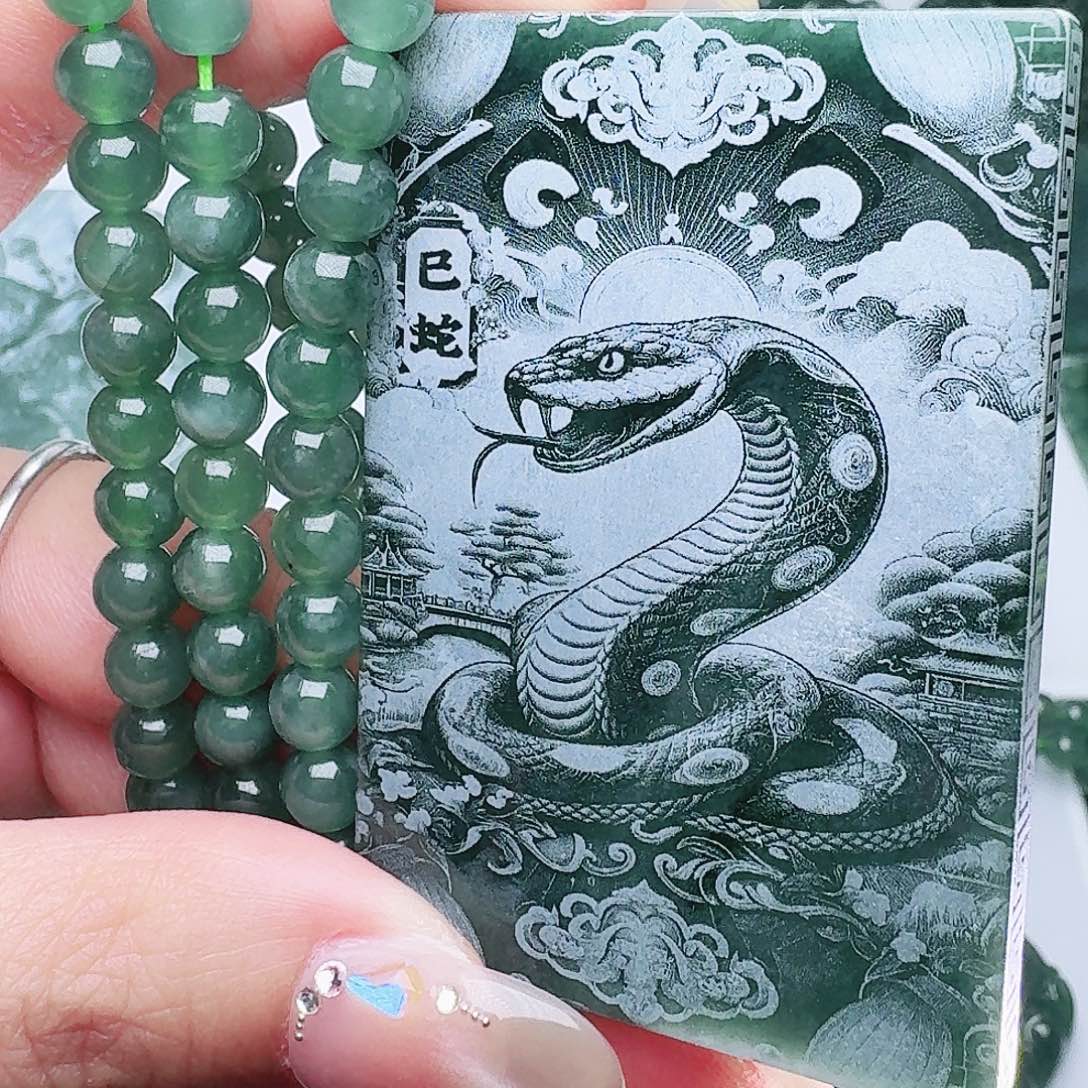 翡翠未镶嵌颈饰111