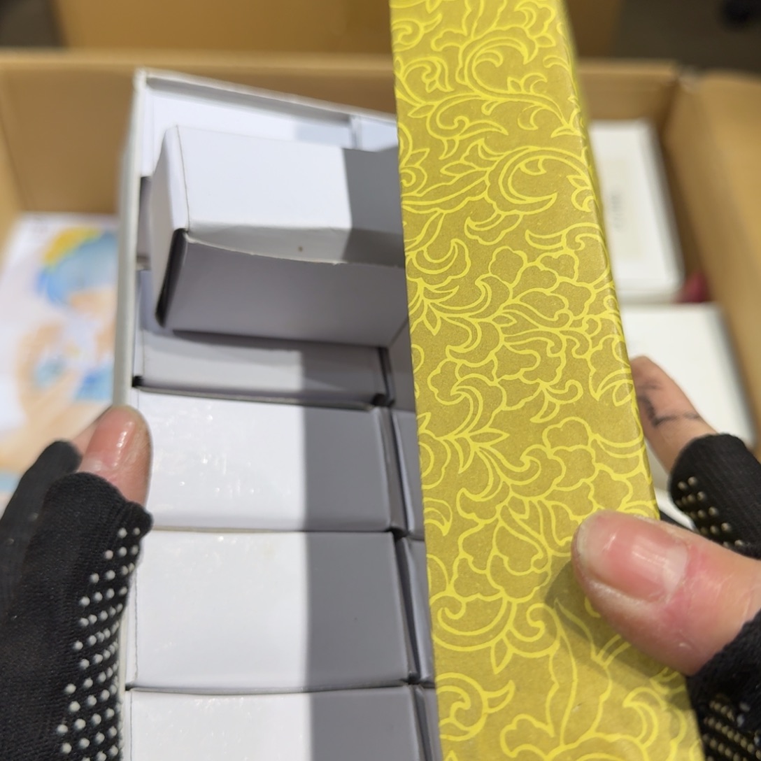 Z***K8新中古物品，谨慎下单，不保好坏665