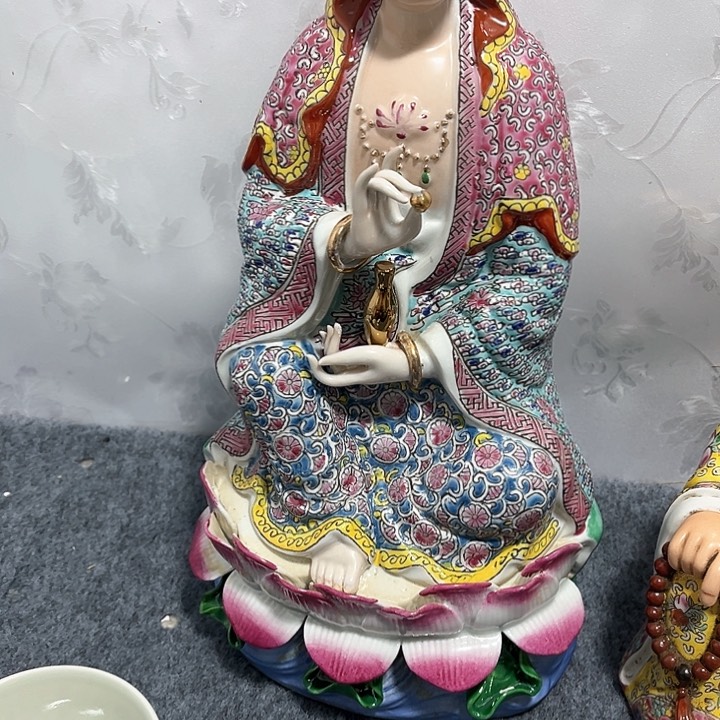 芳*景德镇陶瓷艺术品