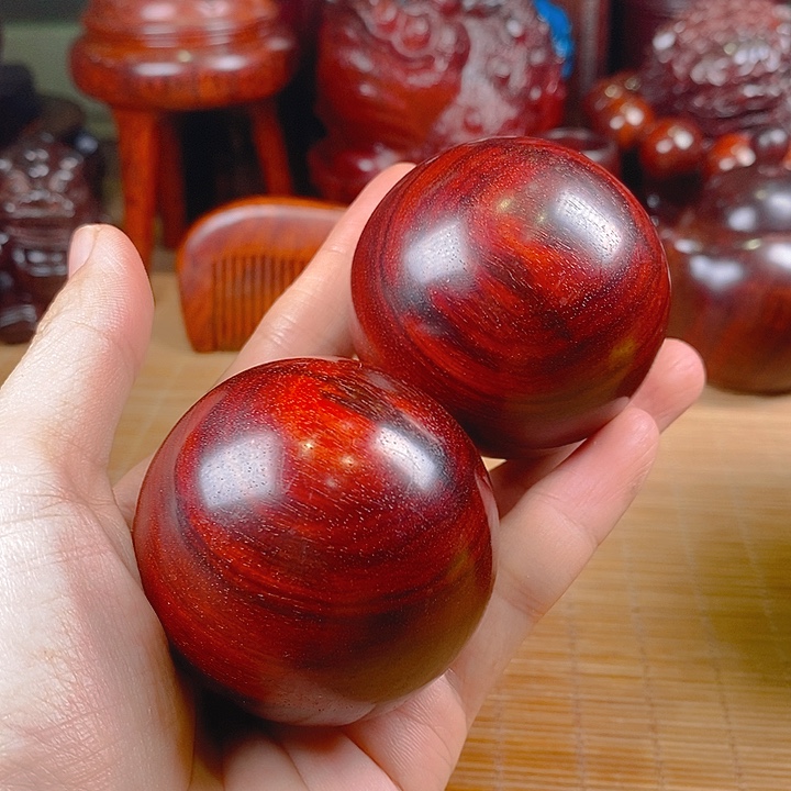 阳***光檀香紫檀（小叶紫檀）