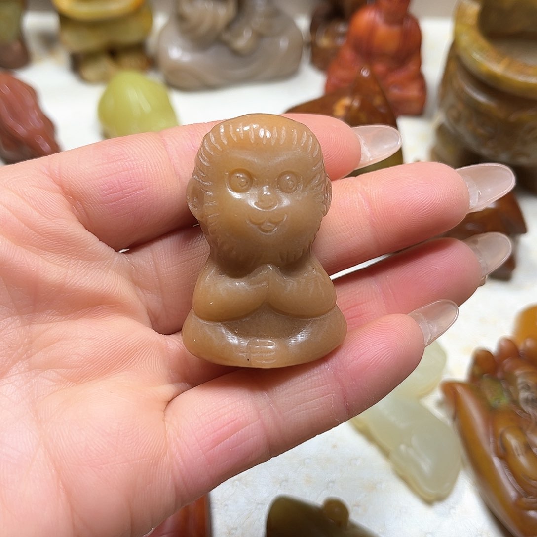 白玉菩提吊坠白玉菩提吊坠