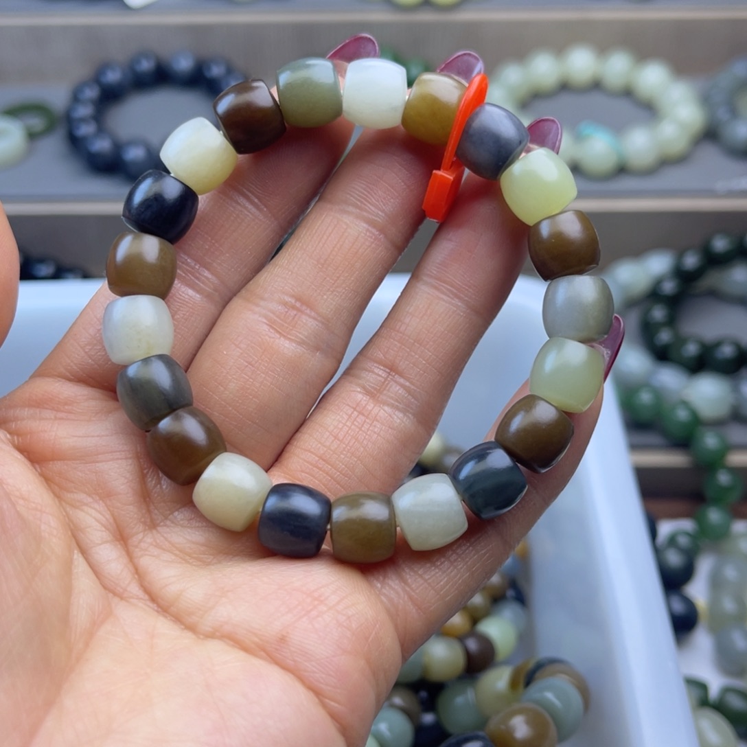 和田玉手链未镶嵌