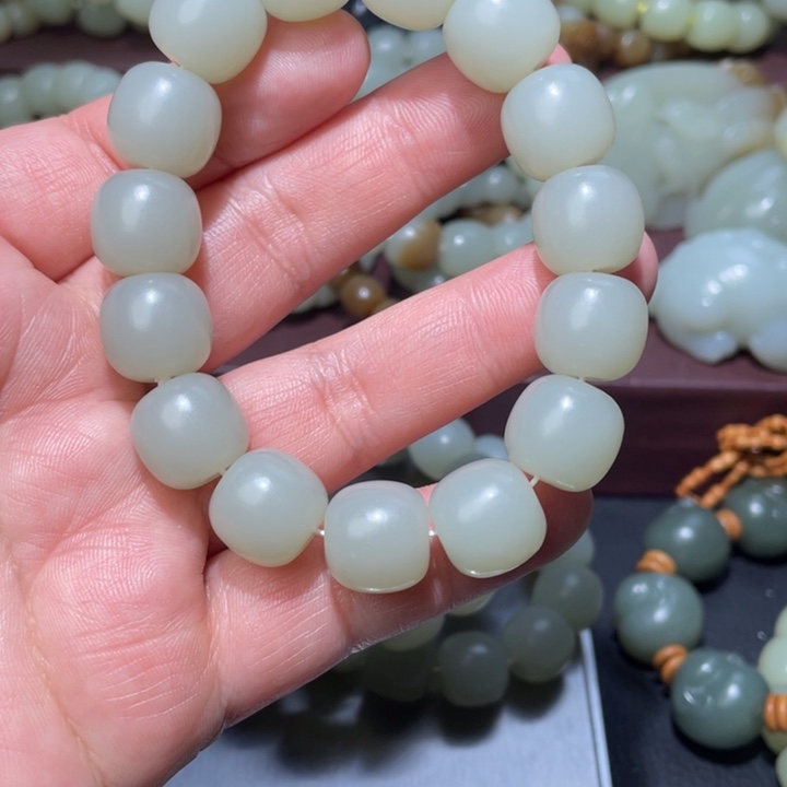 心***法和田玉未镶嵌挂件