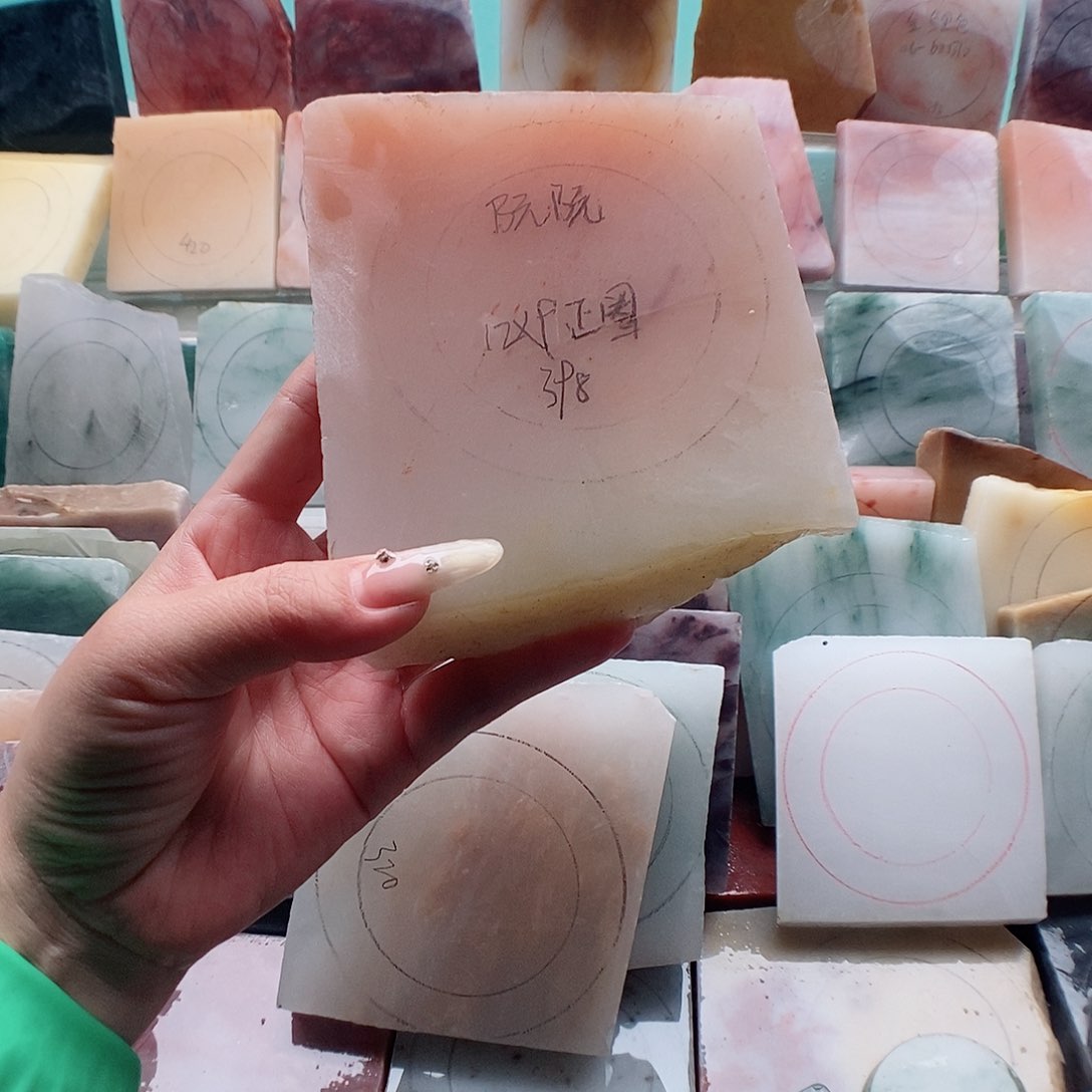 石英质玉（金丝玉）手镯未镶嵌手镯定制