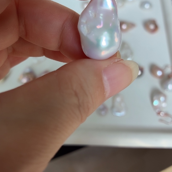 小****未镶嵌淡水珍珠颈饰