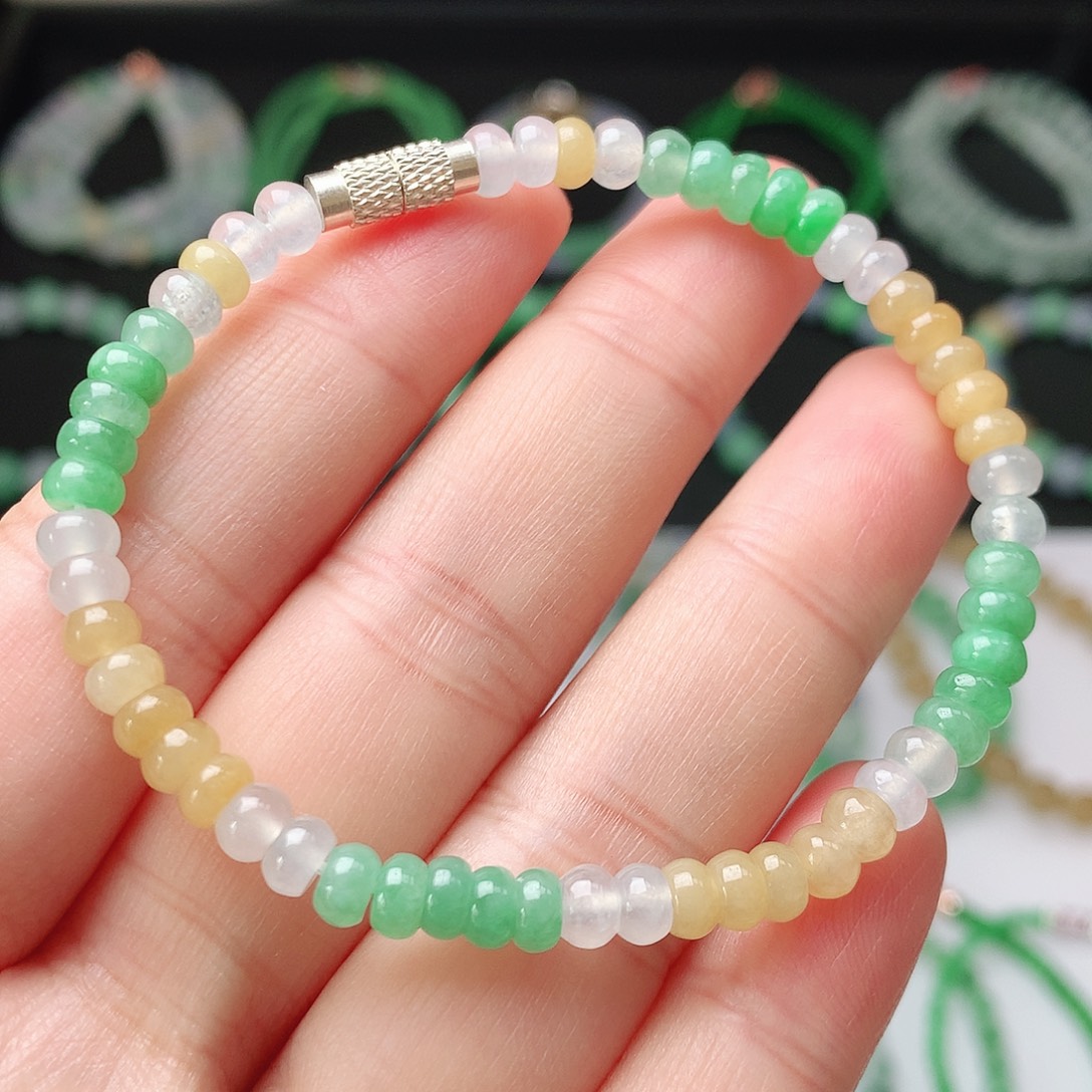 翡翠未镶嵌手链翡翠