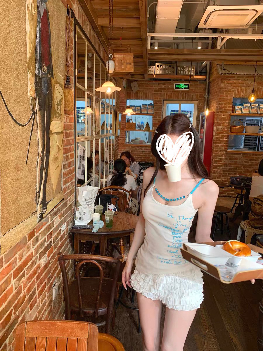 辣妹设计感印花串珠链条吊带背心女夏季性感修身显瘦无袖上衣