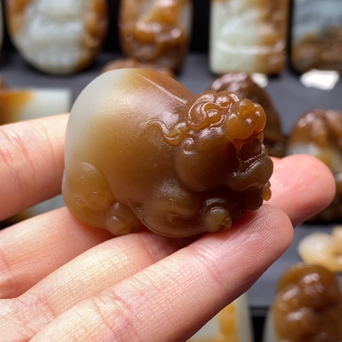 和田玉挂件未镶嵌