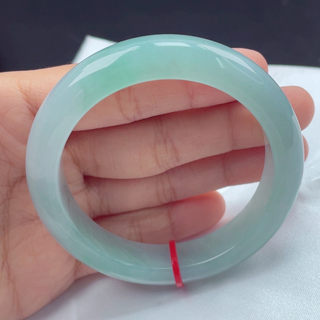 翡翠手镯未镶嵌5455正圈 推荐！！！