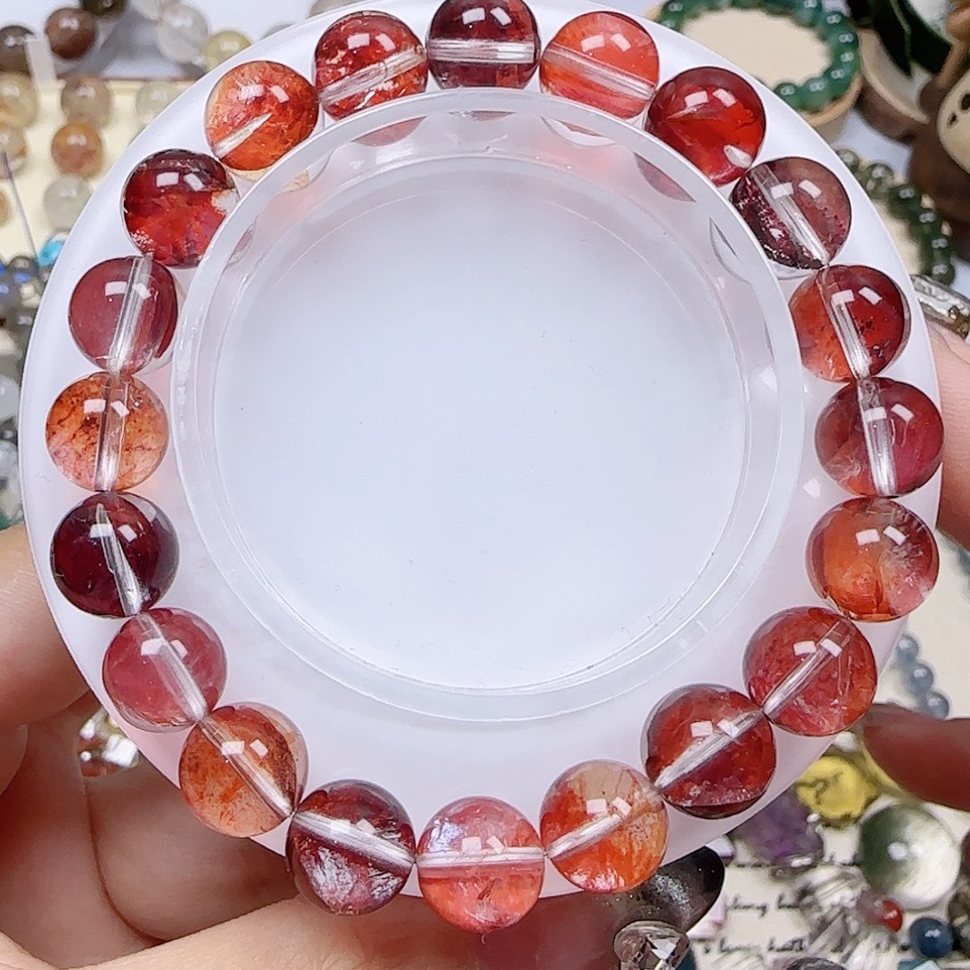 水晶手链未镶嵌牛血红胶花