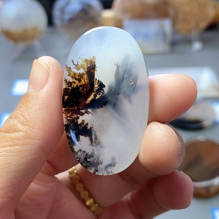 玛瑙/玉髓未镶嵌珠宝半成品