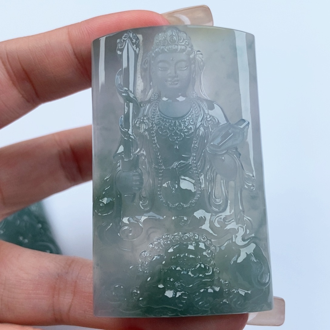 翡翠颈饰未镶嵌文殊菩萨