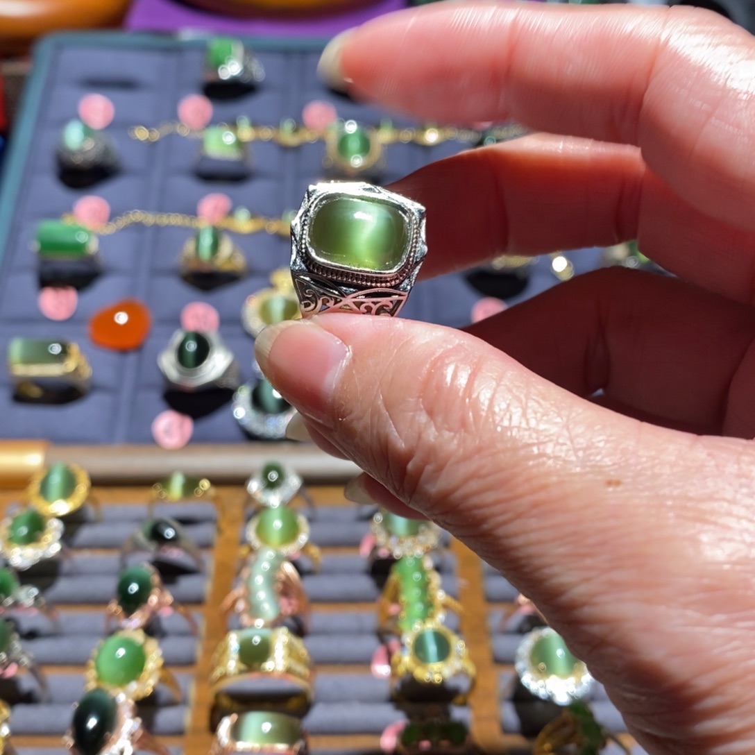 雪***烧和田玉银S925镶嵌戒指