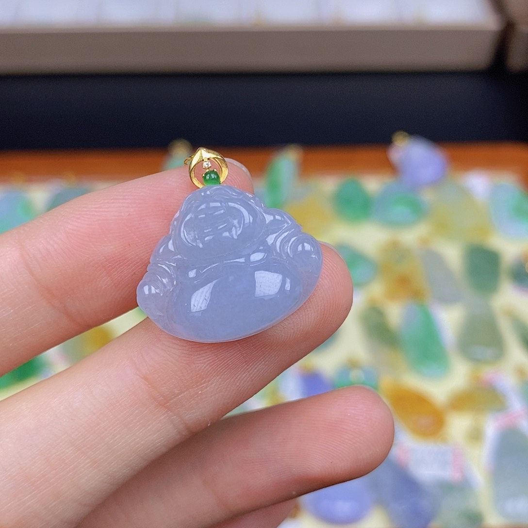 翡翠颈饰18K金镶嵌翡翠