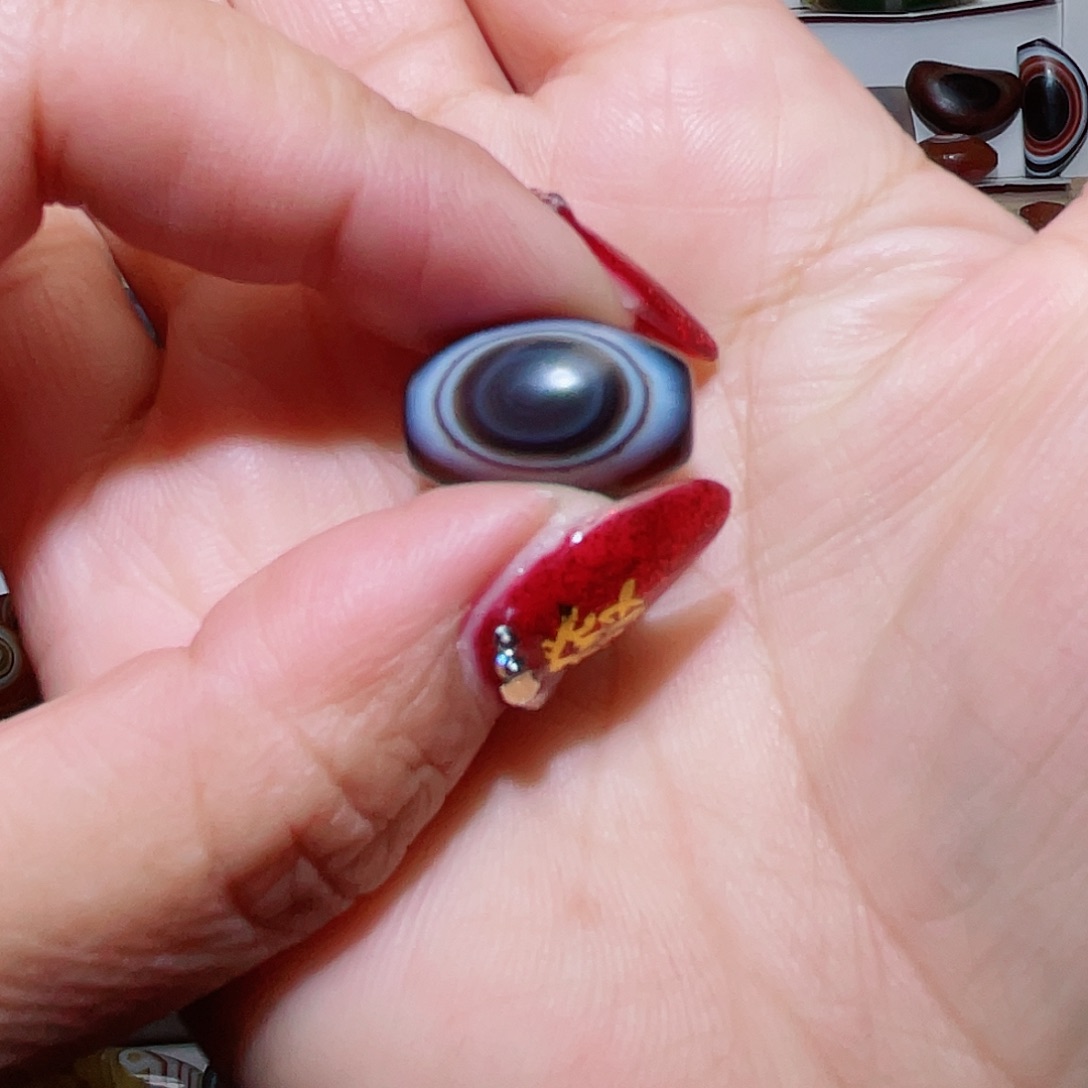 玛瑙/玉髓颈饰未镶嵌三*志