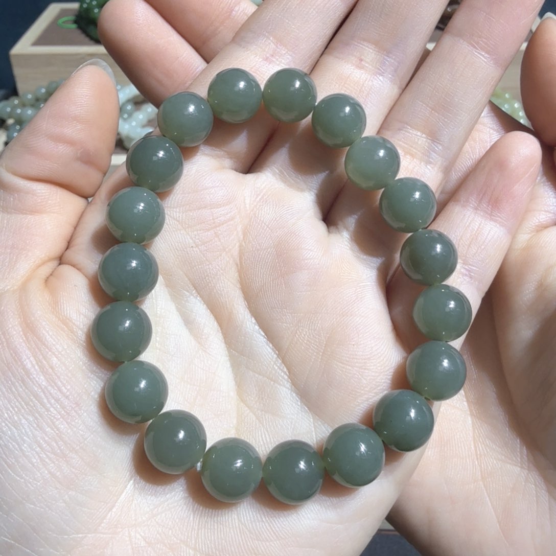 和田玉手串尺寸10mm未镶嵌